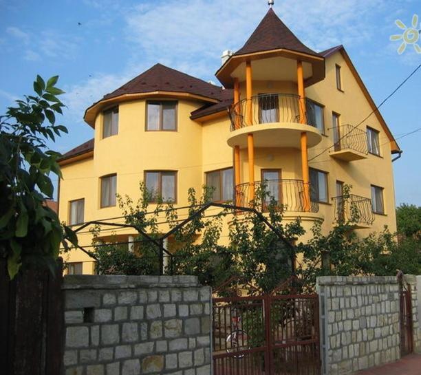 Chagari Hotel Berehove  Exterior photo